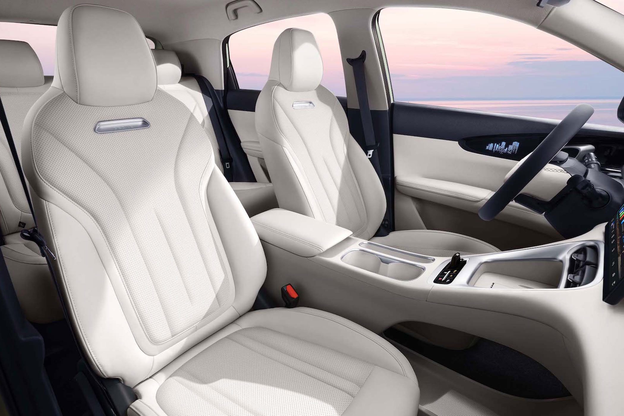 geely_e2-4 | Vezess