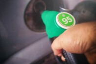 Zsinórban harmadik napon emelkedik a hazai benzinár 1 Zsinórban harmadik napon emelkedik a hazai benzinár 1
