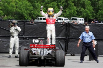 Elege lett: Hamilton megszólalt az F1-es jövőjéről