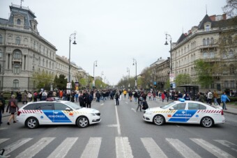 Megbénul Budapest szombaton, felejtsd el az autót