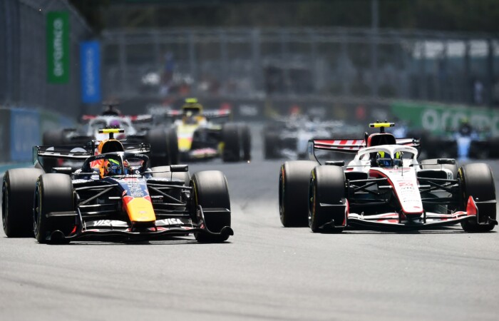McLaren-siker a miami F1-sprinten, lesöpörték a Mercit 7