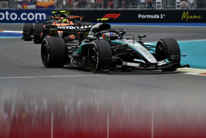 Az utolsó körben dőlt el a dobogó sorsa a miami F1-futamon 11