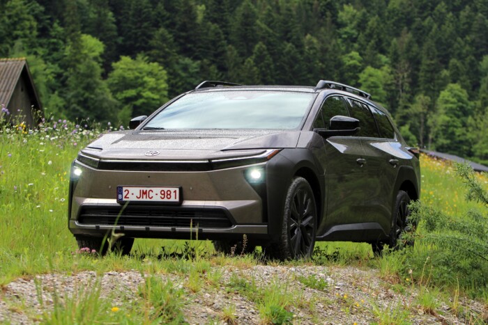 Sosem volt még ilyen erős egy mezei Toyota 25