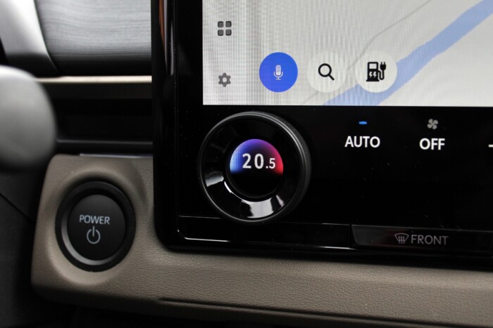 Sosem volt még ilyen erős egy mezei Toyota 13