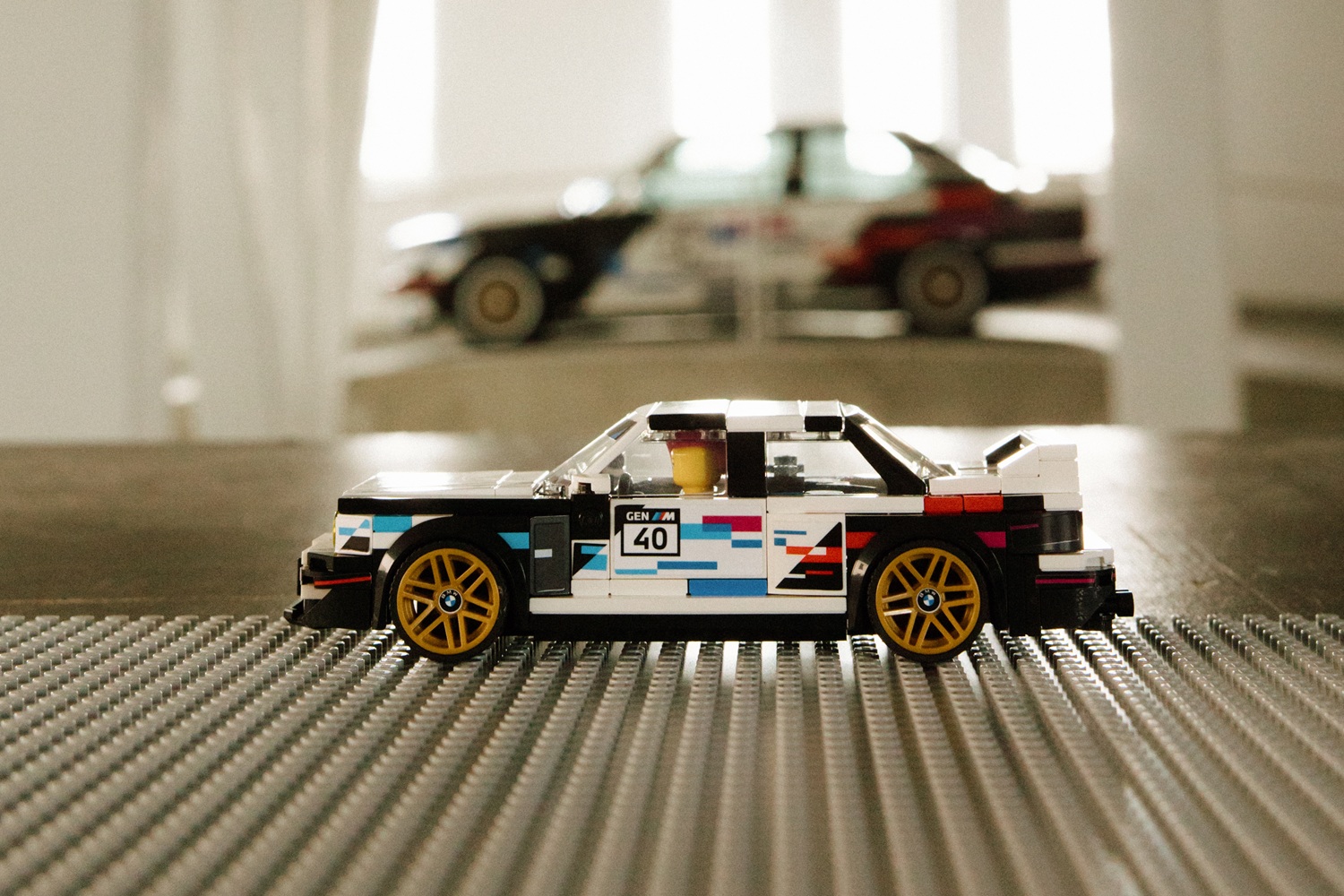 p90642085_highres_bmw-m3-e30-lego-spee | Vezess