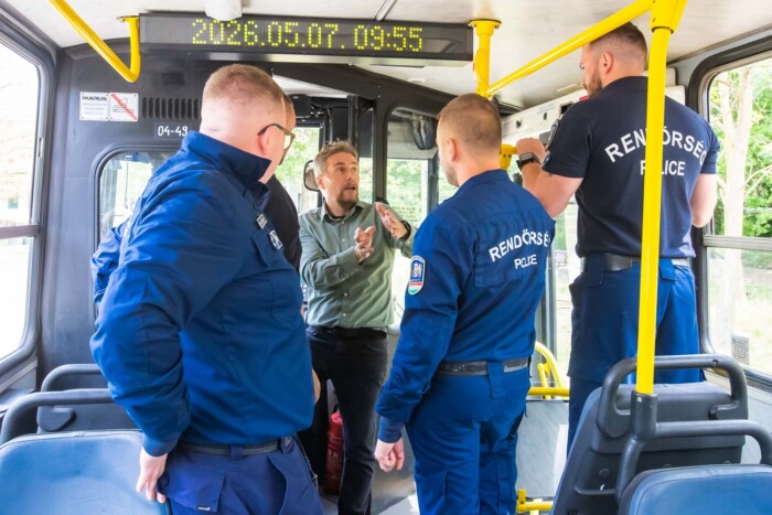 Legendás Ikarusszal oktatták a jövő baleseti helyszínelőit 1 Legendás Ikarusszal oktatták a jövő baleseti helyszínelőit 1