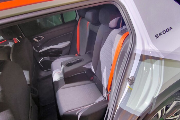 Végre meztelenül is láttuk a Skoda Epiq-et! 12 Végre meztelenül is láttuk a Skoda Epiq-et! 12