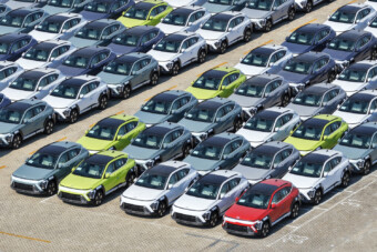 Hagyományos autókkal bővít a Hyundai