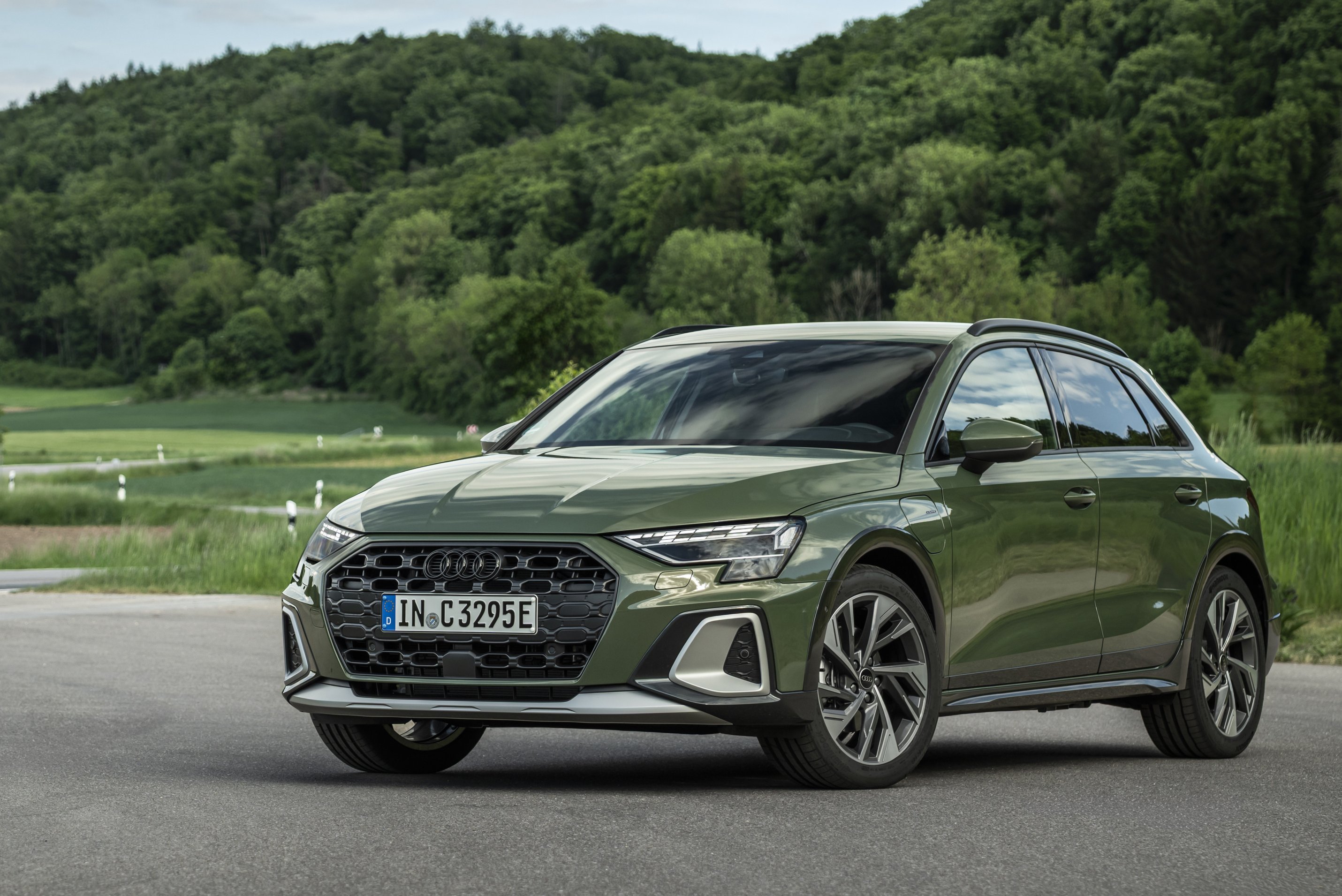 Audi A3 allstreet e-hybrid | Vezess