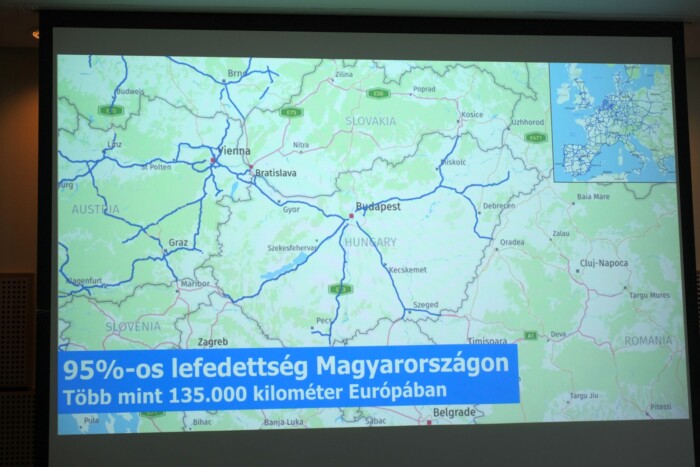 Karba tett kézzel autóztunk magyar autópályán 7 Karba tett kézzel autóztunk magyar autópályán 7