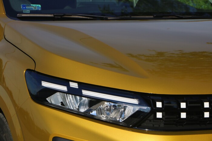 Ez a Dacia egy büszkén vállalható olcsó autó 6