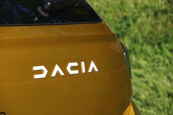 Ez a Dacia egy büszkén vállalható olcsó autó 19