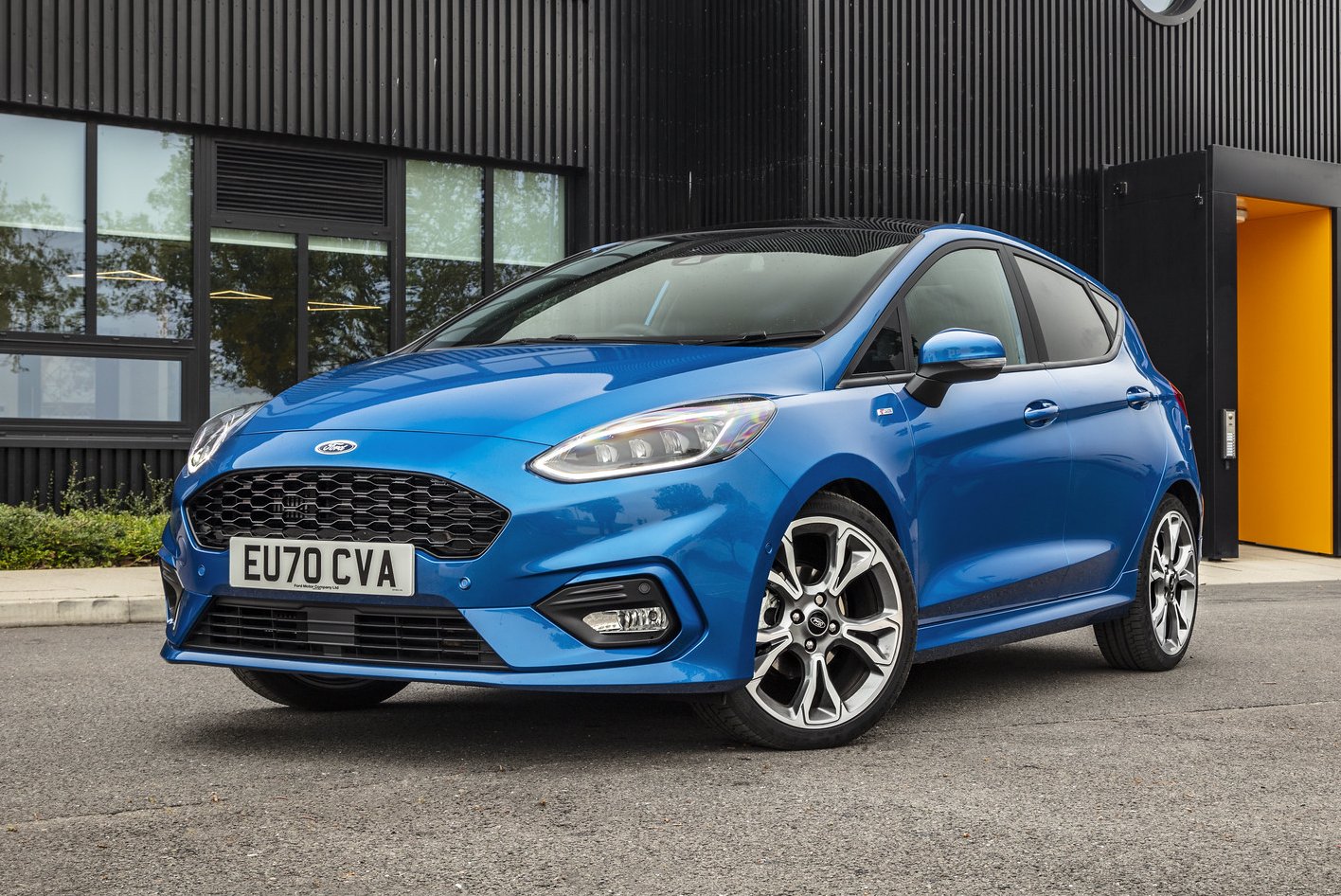 ford_fiesta_and_transit_tourneo_custom__britains_best-selling_new_vehicles_in_2020_ | Vezess