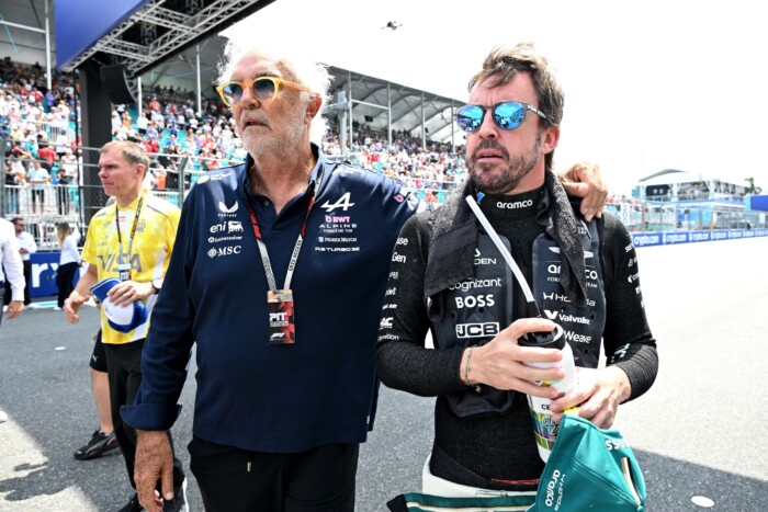 Meglepetés, csapatváltásra készül Alonso? 2