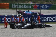 Leclerc autót tört az F1-időmérőn, nagy esélyt szalasztott el 1 Leclerc autót tört az F1-időmérőn, nagy esélyt szalasztott el 1