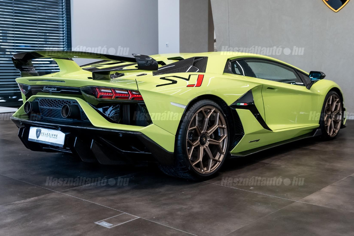 lambo3 | Vezess