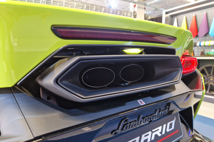 Örült tempó, laza műsor – a Hungaroringen próbáltuk az új Lamborghinit 14
