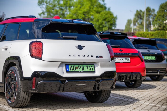 Benzinszag vagy űrhajóhang: melyik a jobb? 6