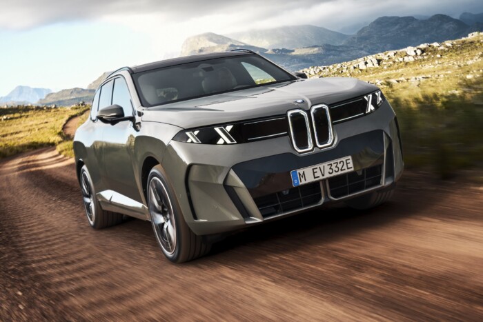 Első fotókon a vadonatúj BMW X5 7