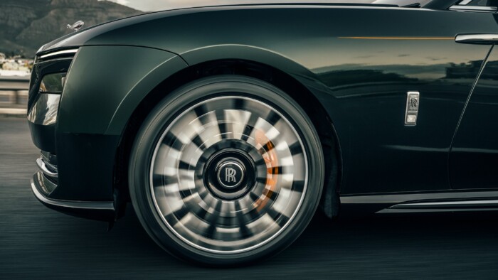 Minden eddiginél erősebb Rolls-Royce született 7