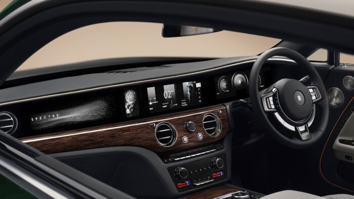 Minden eddiginél erősebb Rolls-Royce született 8