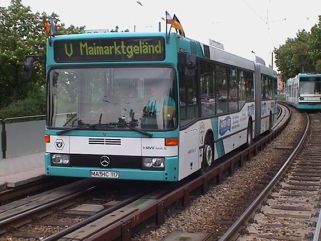 Így akarták a buszt és a kötött pályát ötvözni a németek 3