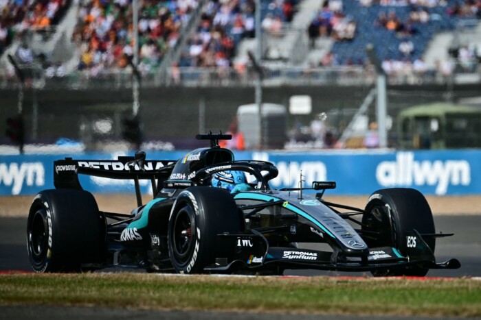 Mercedes-dráma után Ferrari-győzelem az F1-ben 9 Mercedes-dráma után Ferrari-győzelem az F1-ben 9