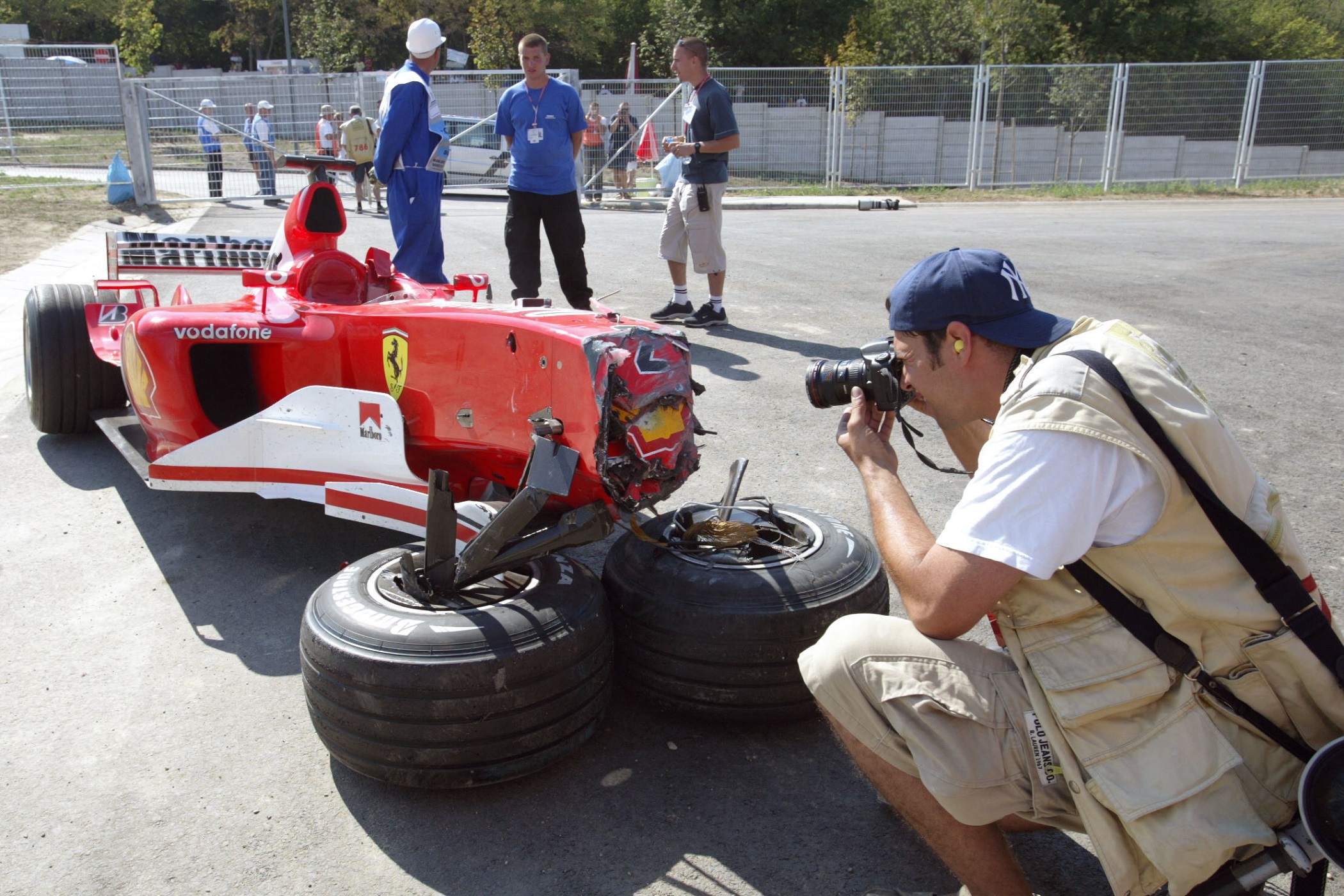 AUTO-F1-HUNGARORING-BARRICHELLO | Vezess