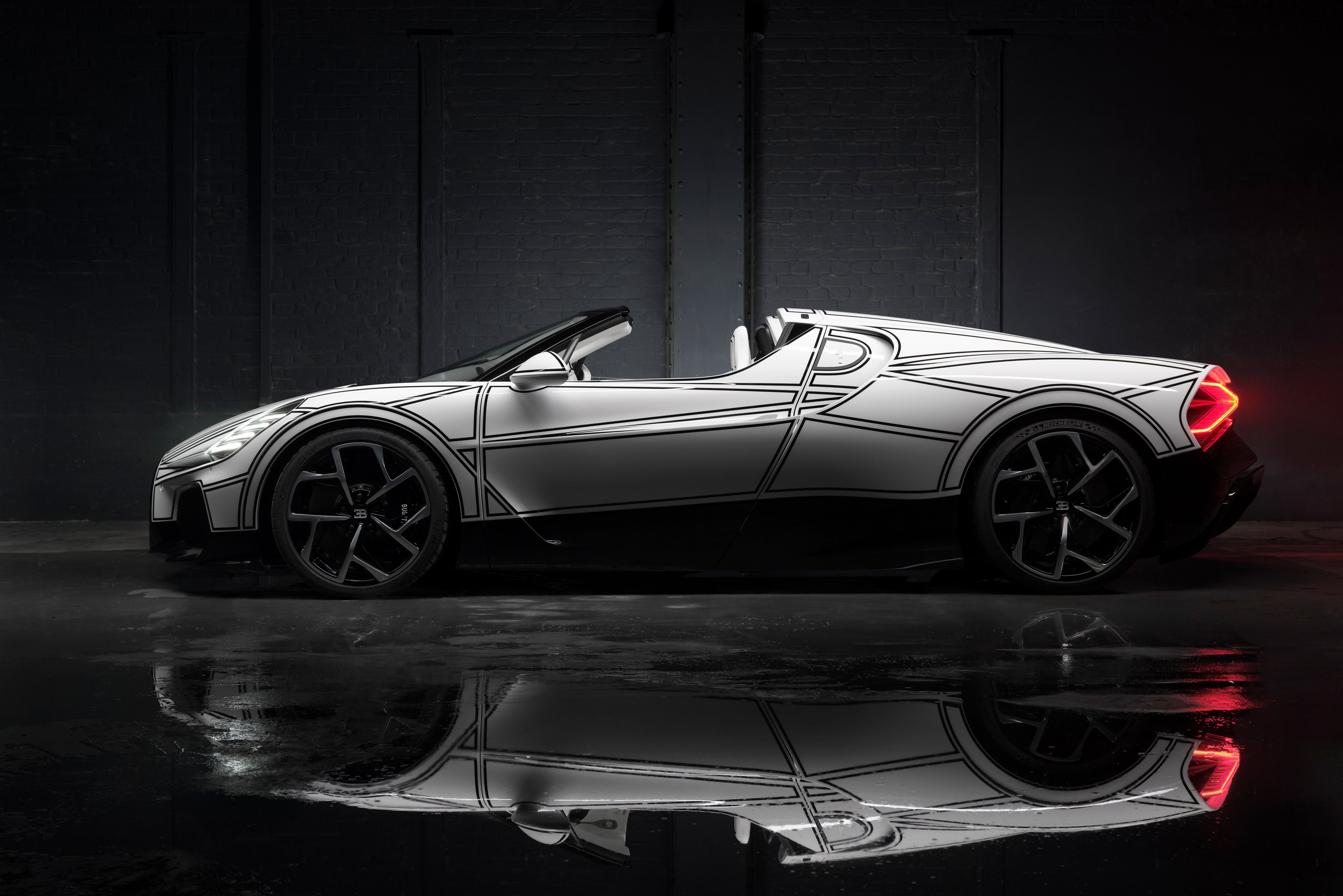 02-bugatti-sur-mesure-kpm | Vezess