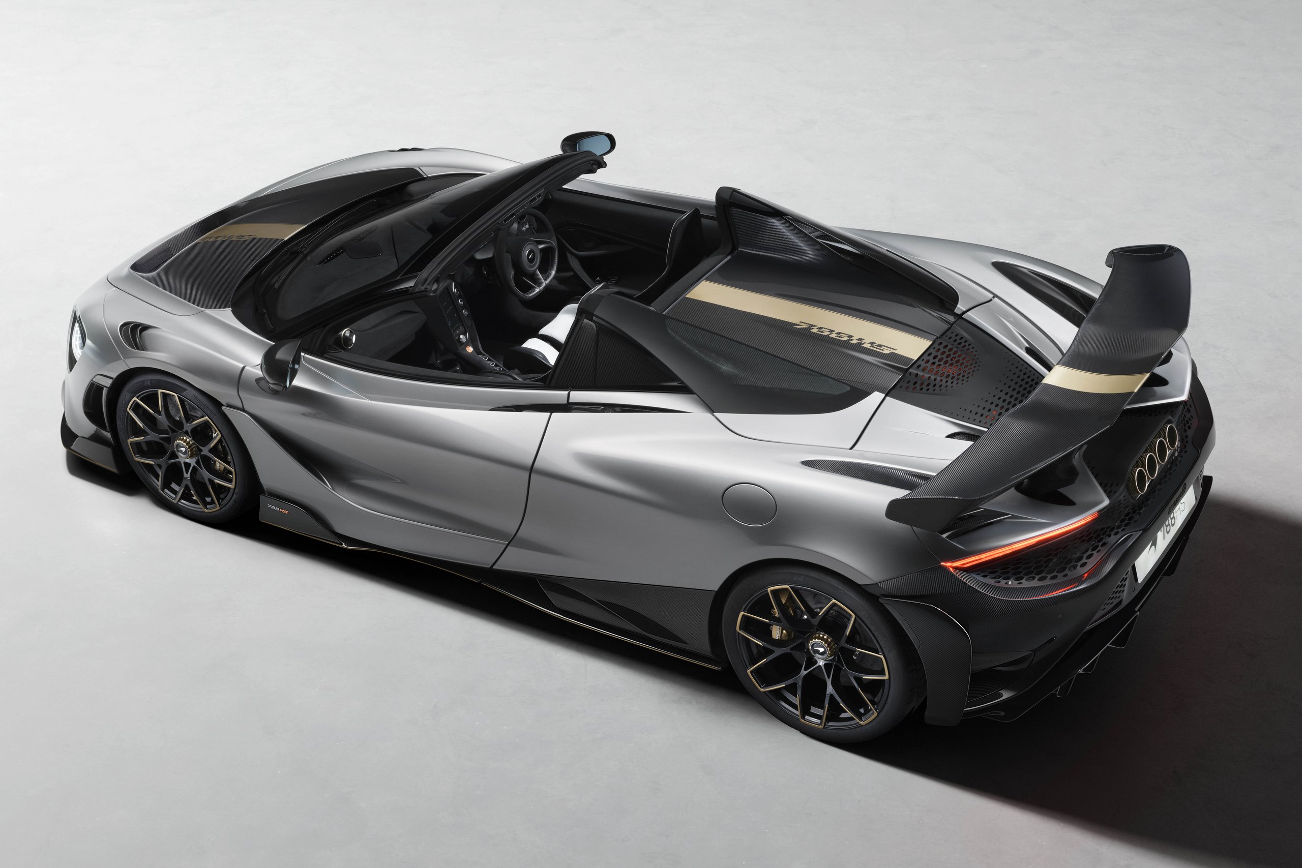 18140-ns-mclaren-788hs-shot16-final | Vezess