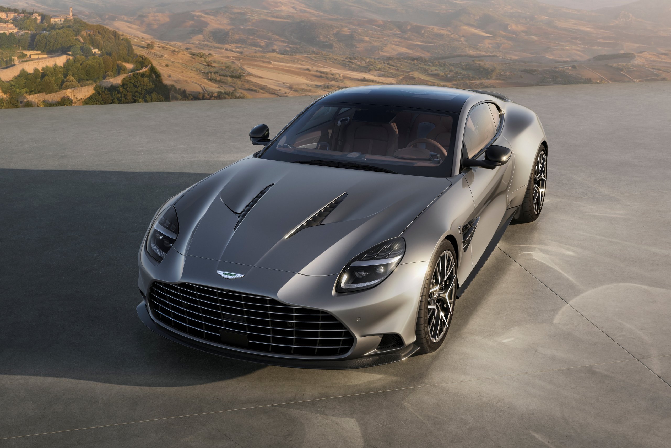 aston-martin-vanquish-25_01 | Vezess