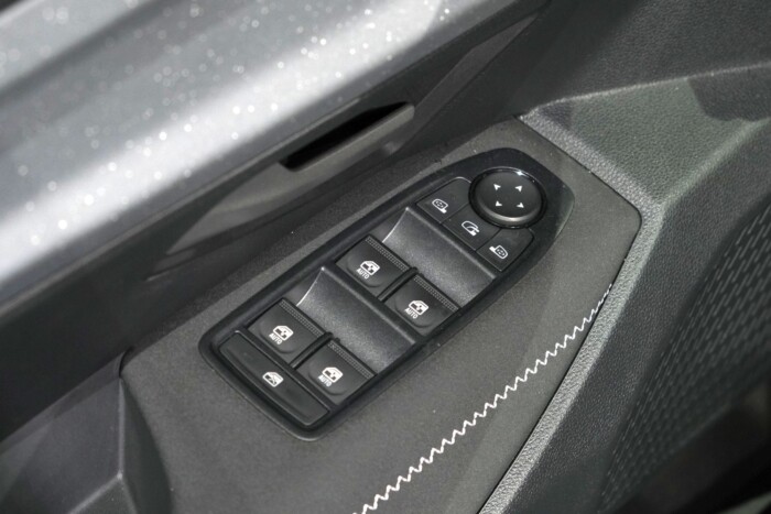 Itt az új Dacia, amely meglepheti a Škoda Octaviát 16 Itt az új Dacia, amely meglepheti a Škoda Octaviát 16