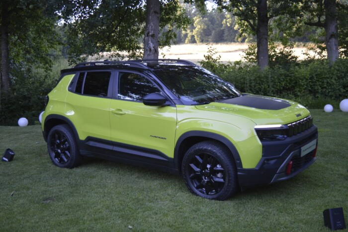 Városban otthon, terepen elemében – ilyen a legnépszerűbb Jeep 12