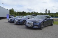 Itt az új Mercedes-Benz GLA, a következő magyar autó? 12 Itt az új Mercedes-Benz GLA, a következő magyar autó? 12