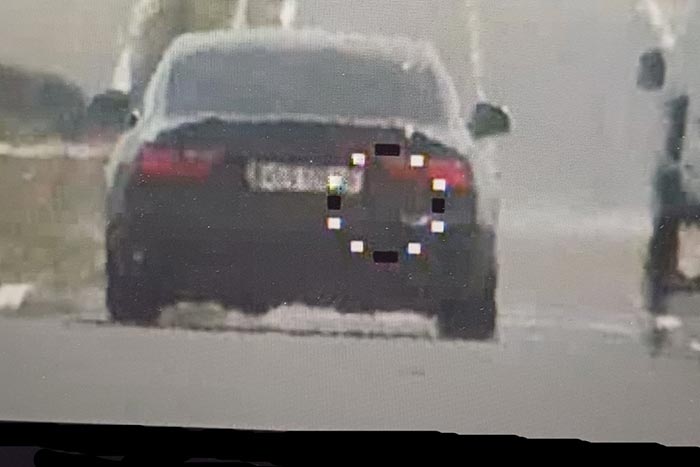 Kiakasztotta a sebességmérőt egy gyorshajtó a 21-es úton