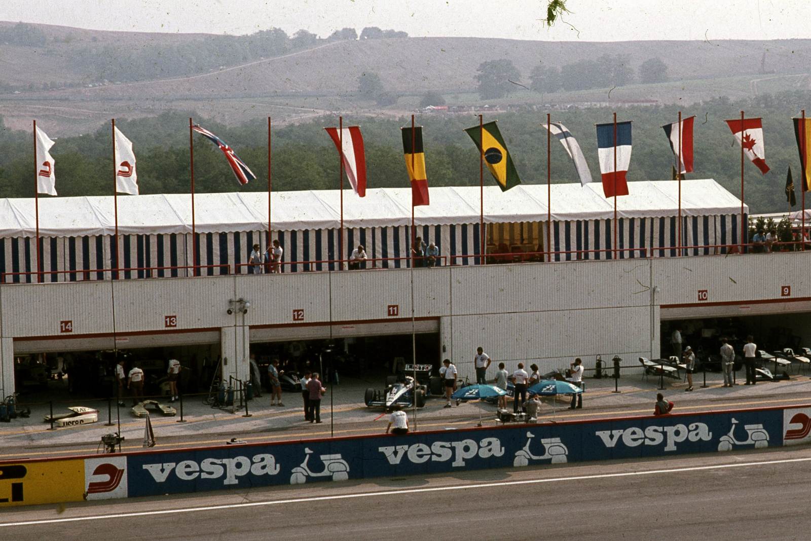 fortepan_125442 | Vezess