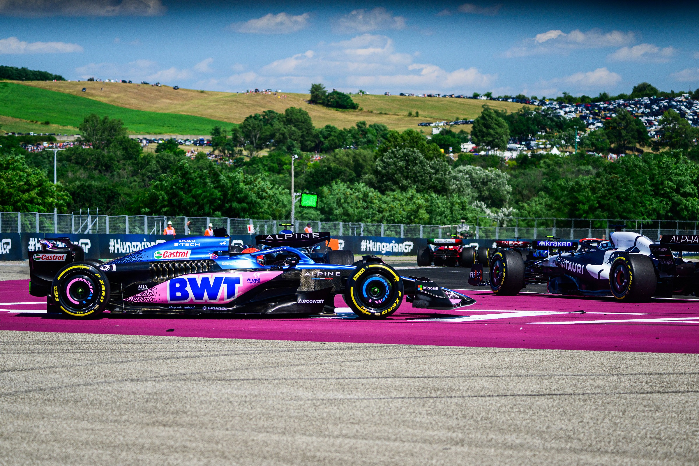 BWT Alpine F1 Teams French driver Esteban Ocon spins during | Vezess