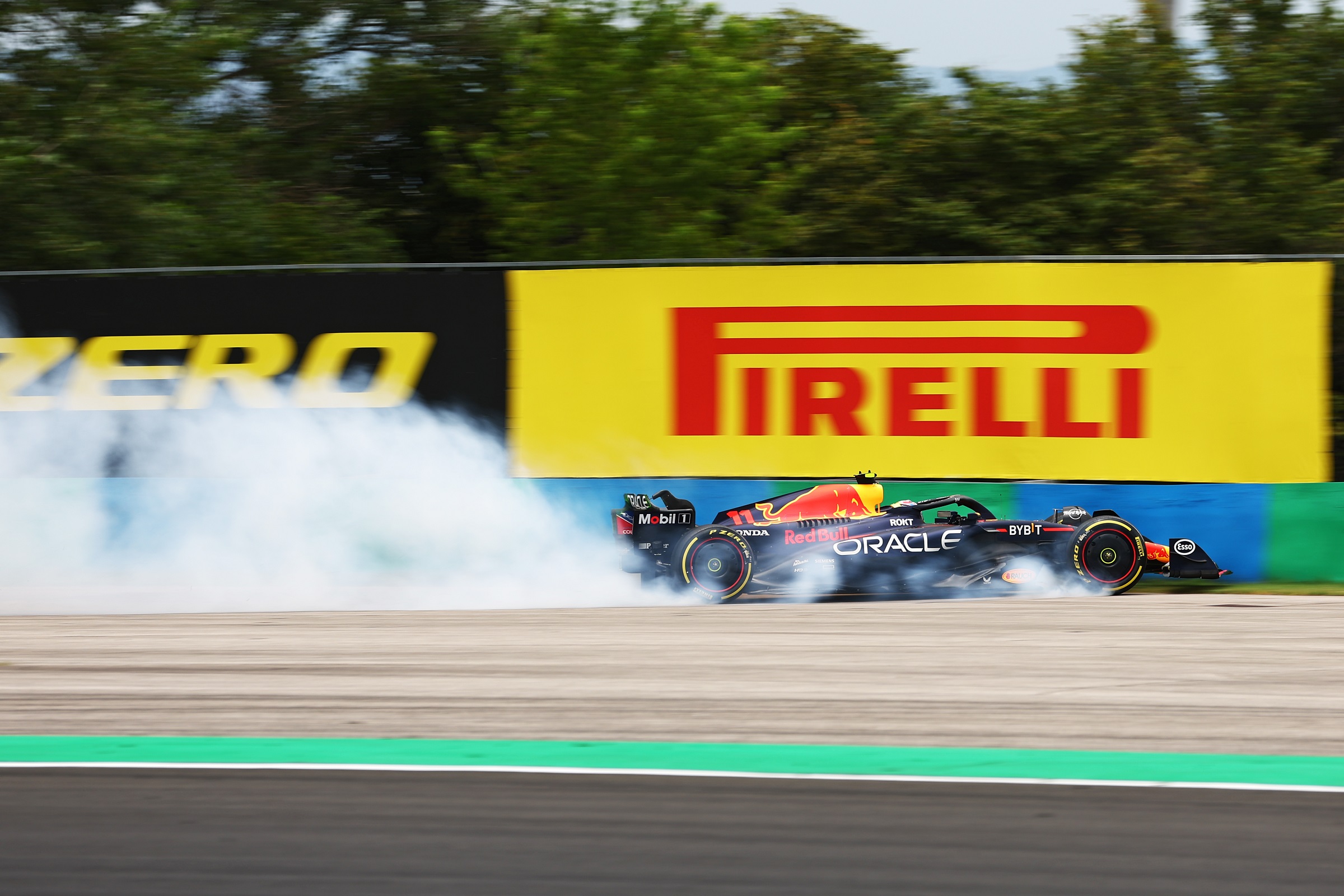 F1 Grand Prix of Hungary - Practice | Vezess