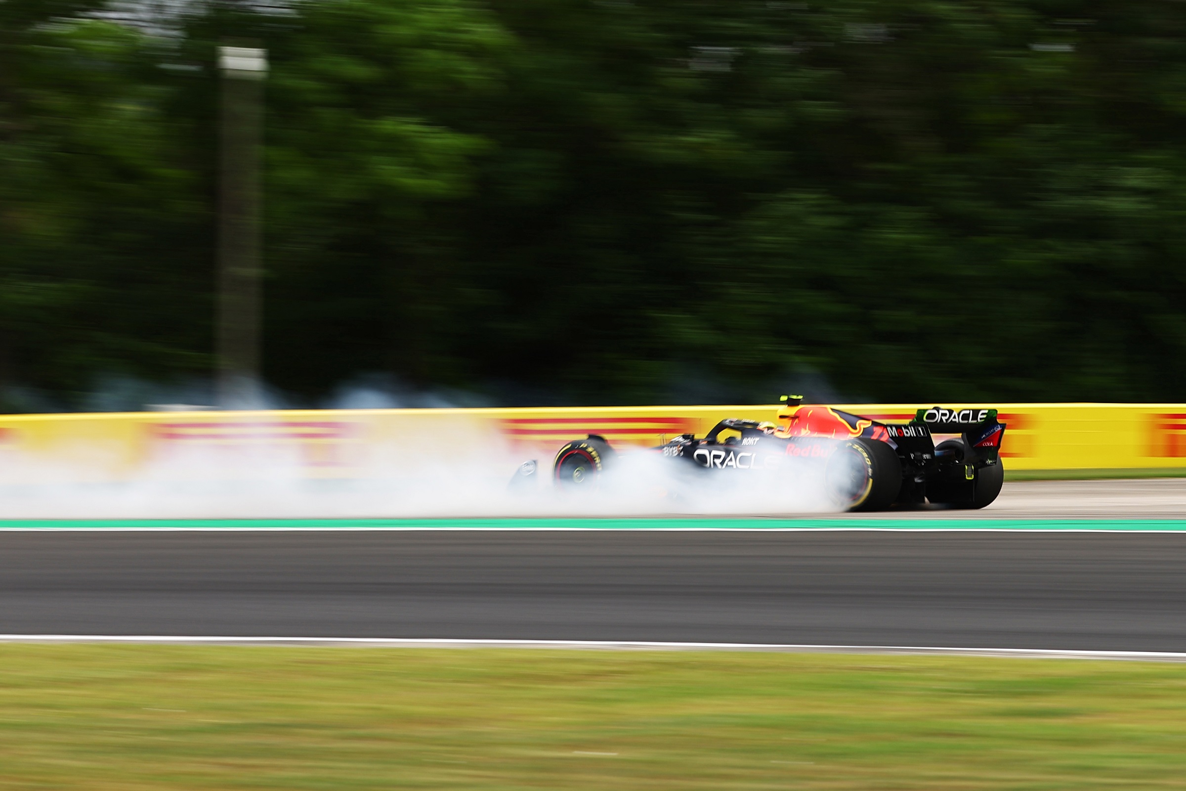 F1 Grand Prix of Hungary - Practice | Vezess