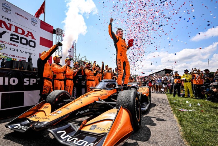A kirúgását kérte a McLaren-pilóta 2 A kirúgását kérte a McLaren-pilóta 2