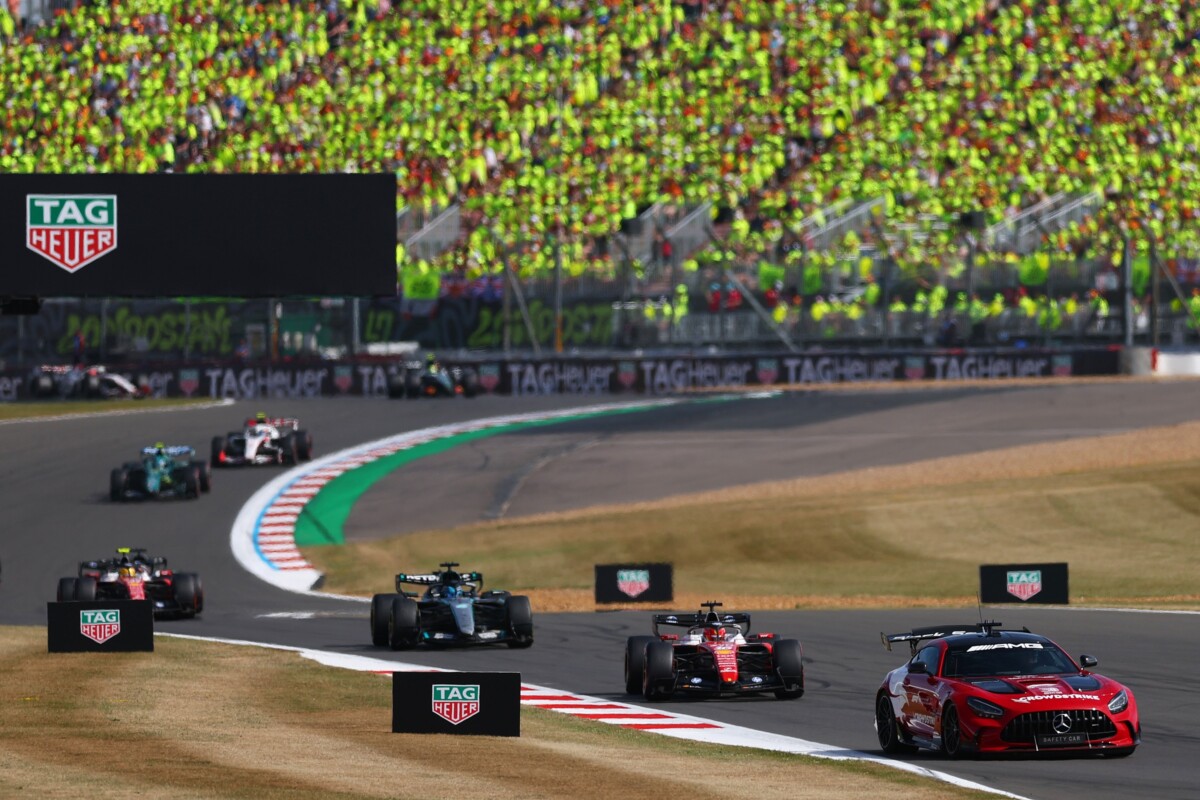 Fújolt az F1 közönsége, de a pilóták örülnek