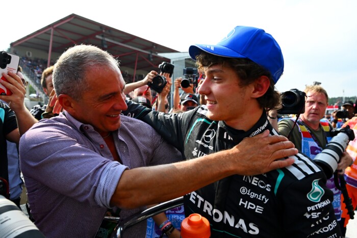 Üzenet az F1-pilótának: kitekerem a nyakad, mint egy csirkéét 1