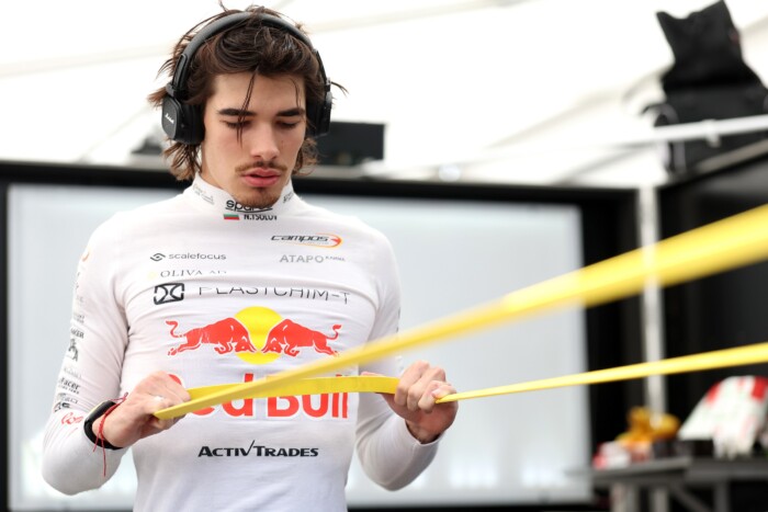 Durva vád: Alonso kihasználta az F1-reménységet 1 Durva vád: Alonso kihasználta az F1-reménységet 1
