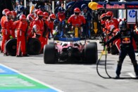 Russell motorja megbolondult a rajtnál 3 Russell motorja megbolondult a rajtnál 3