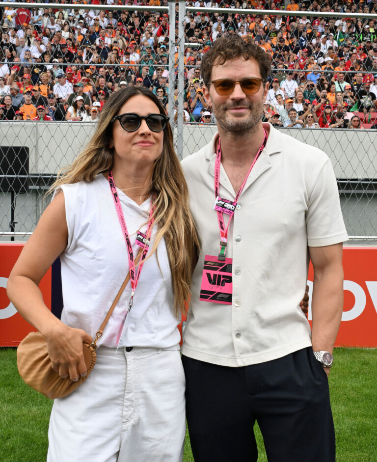 Brad Pitttől Stallonéig: világsztárok a Hungaroringen 19 Brad Pitttől Stallonéig: világsztárok a Hungaroringen 19