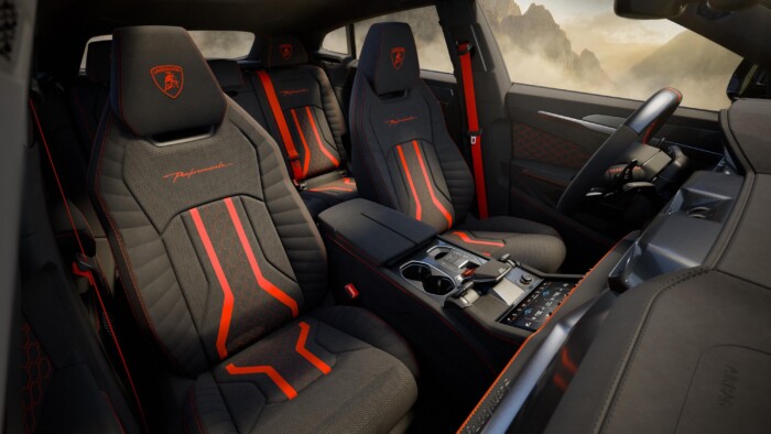 Nem volt ennél durvább négyüléses Lamborghini 8 Nem volt ennél durvább négyüléses Lamborghini 8