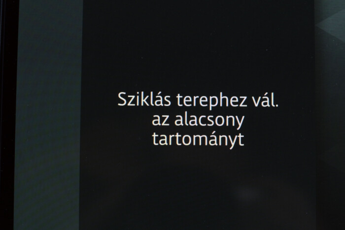 Alig akad már valódi terepjáró Magyarországon 18