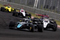 Óriási lehetőség: FIA-teszten vezethet Forma-3-as autót a magyar tehetség 1 Óriási lehetőség: FIA-teszten vezethet Forma-3-as autót a magyar tehetség 1
