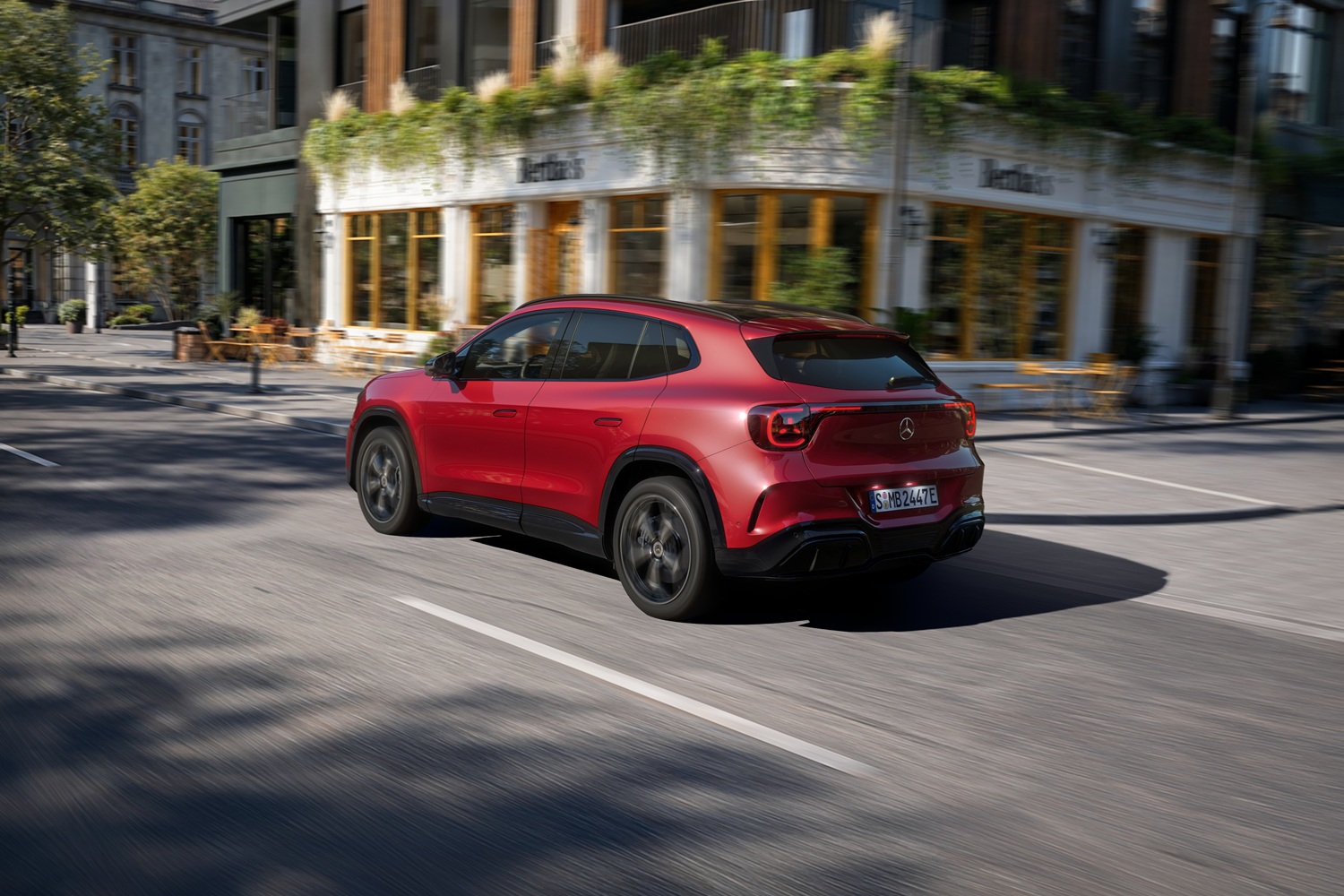 Der neue Mercedes-Benz GLA Entwickelt um jeden Tag zu begeistern The all-new Mercedes-Benz GLA Designed to excite you every day | Vezess