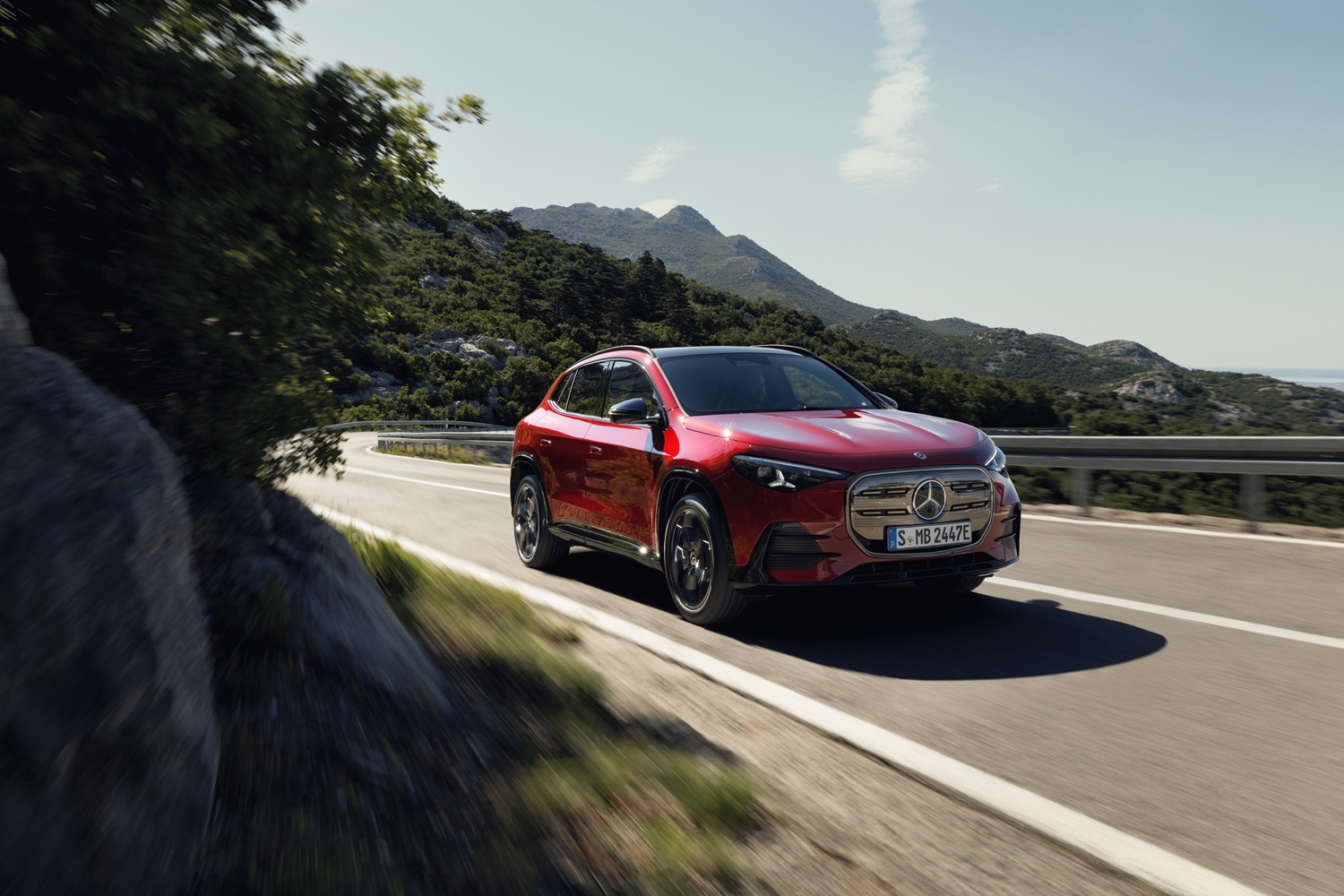 Der neue Mercedes-Benz GLA Entwickelt um jeden Tag zu begeistern The all-new Mercedes-Benz GLA Designed to excite you every day | Vezess